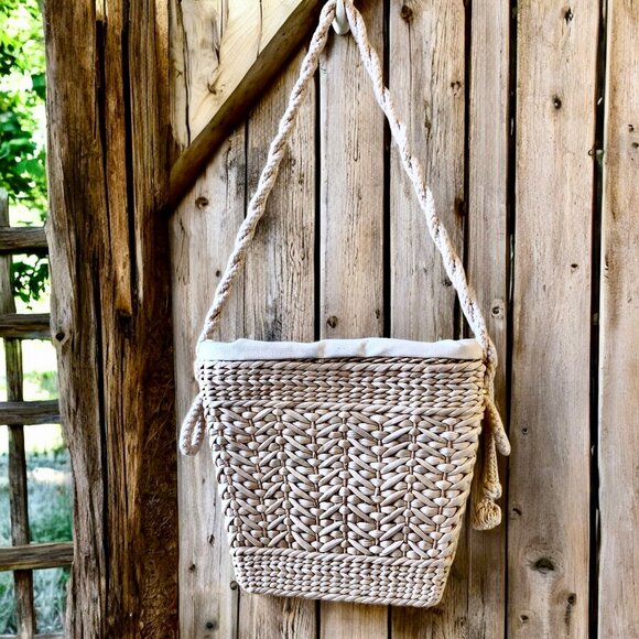 Vintage Hong Kong Straw Woven Shoulder Bag Rope Strap Drawstring Closure - Picture 14 of 14